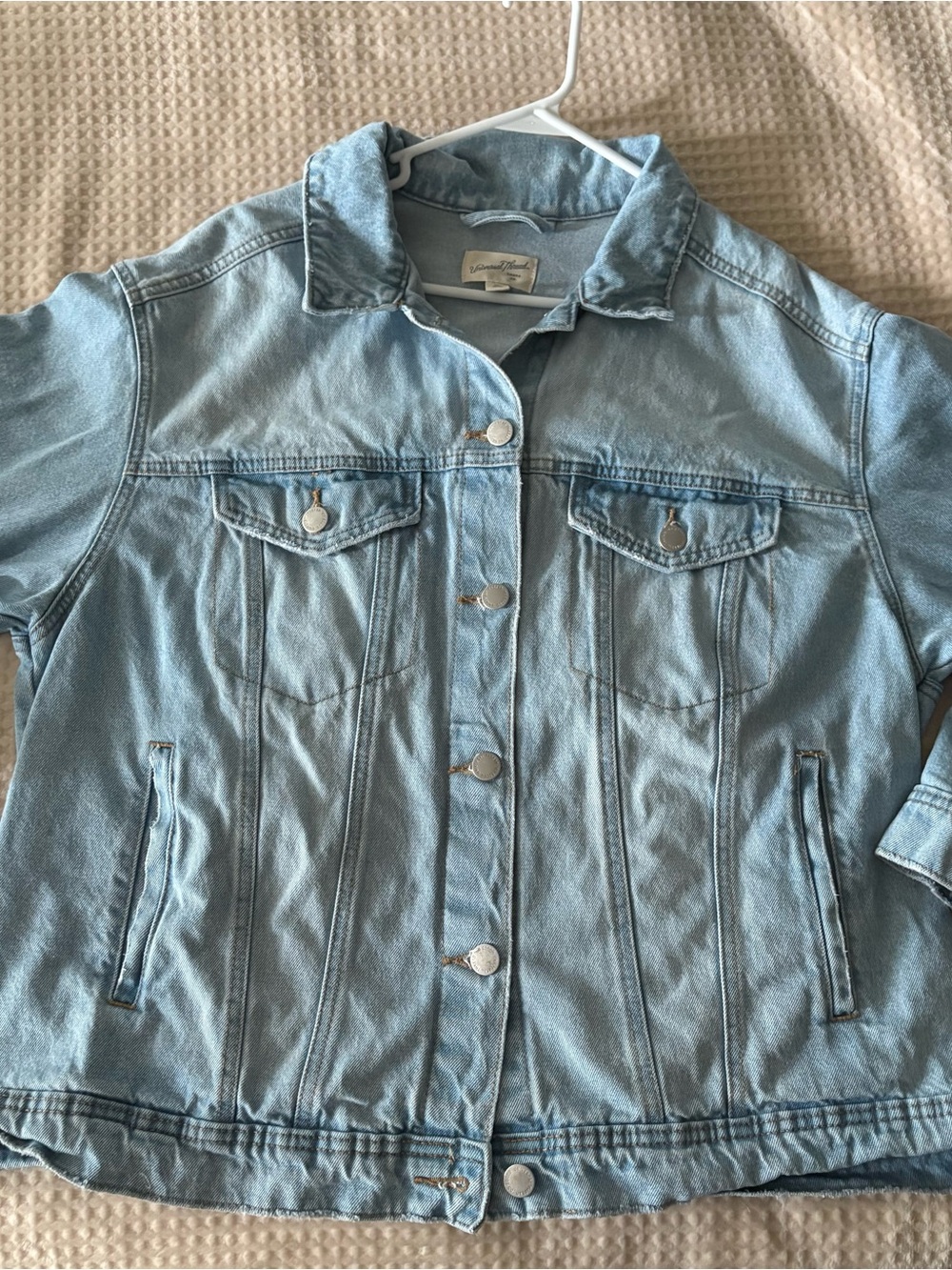 Universal Thread Upcycled Butterfly Patch Jean Jacket - Picture 7 of 11